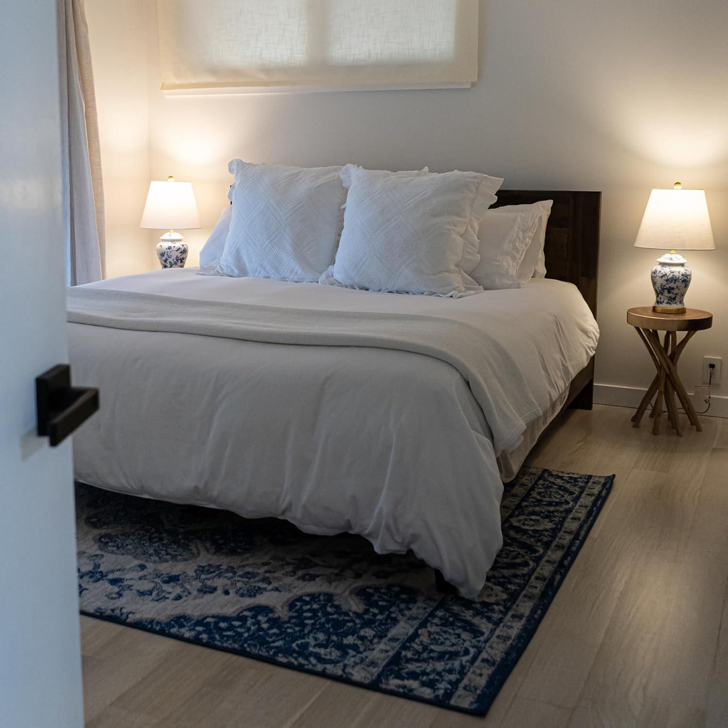 imageJONATHAN Y JYL3005A Penelope 22quot Chinoiserie LED Table Classic Cottage Bedside Desk Nightstand Lamp for Bedroom Living Room Office College Bookcase LED Bulb Included BlueWhiteBlueWhite