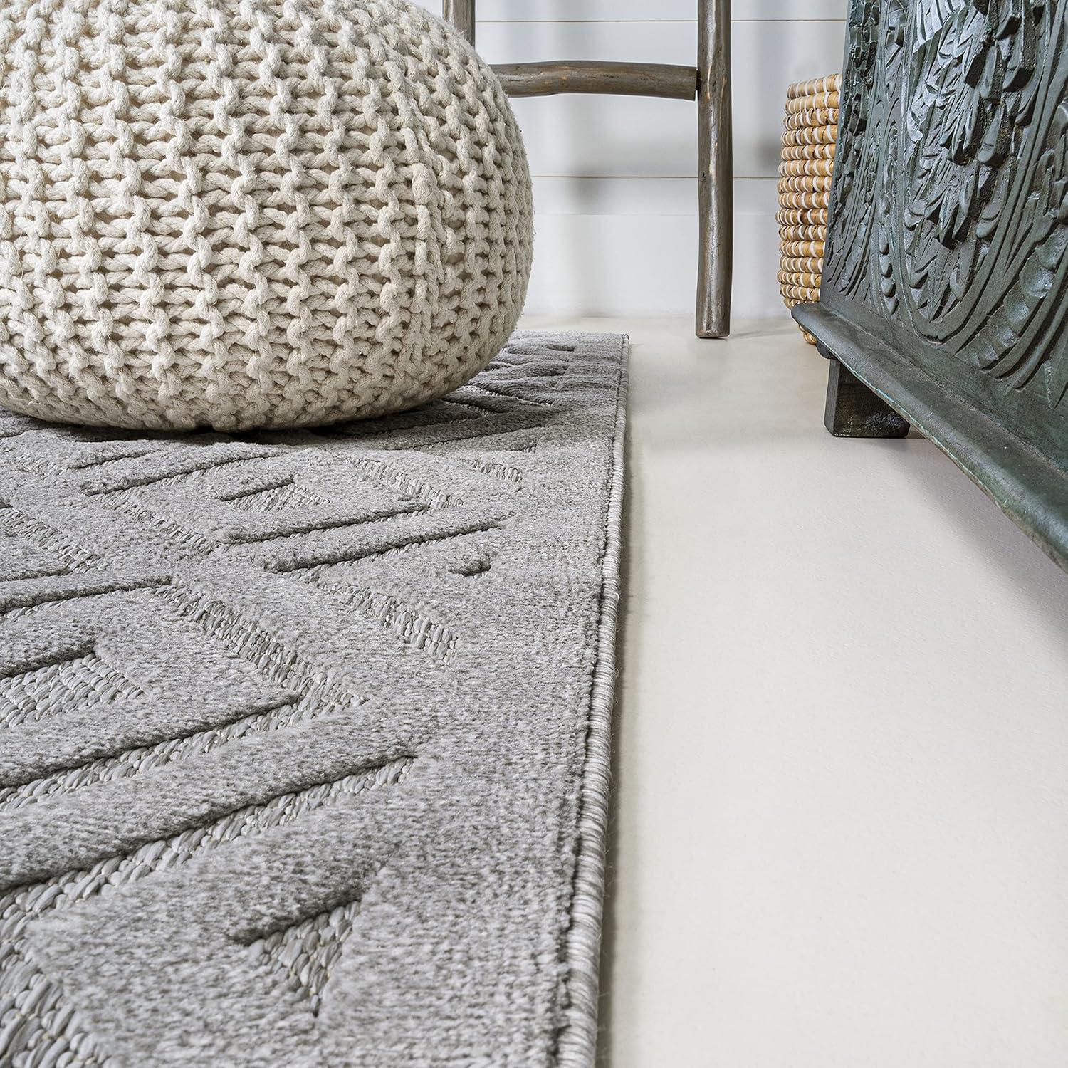 imageJONATHAN Y Diamond Trellis Indoor Outdoor Round Area Rug 5 Ft Dark Gray Portmany Neutral for Backyard Patio Porch EasyCleaning High Traffic PetFriendly NonShedding IBZ104A5RLight Gray