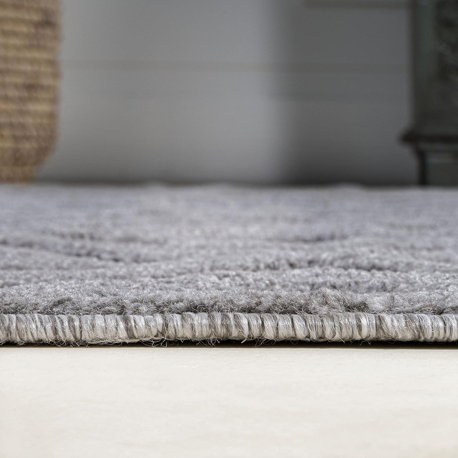 imageJONATHAN Y Diamond Trellis Indoor Outdoor Round Area Rug 5 Ft Dark Gray Portmany Neutral for Backyard Patio Porch EasyCleaning High Traffic PetFriendly NonShedding IBZ104A5RLight Gray