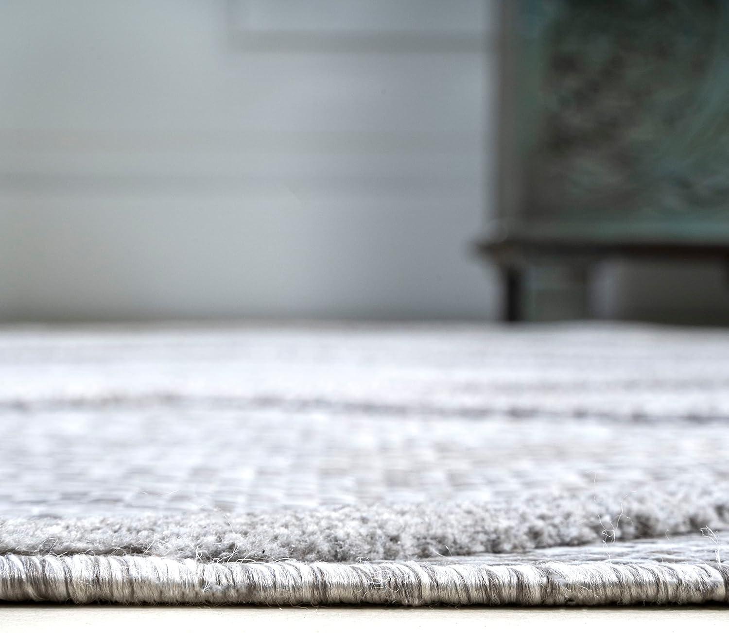 imageJONATHAN Y Diamond Trellis Indoor Outdoor Runner Rug 2X8 Dark Gray Salines for Backyard Patio Porch EasyCleaning High Traffic PetFriendly NonShedding IBZ101A28Light Gray