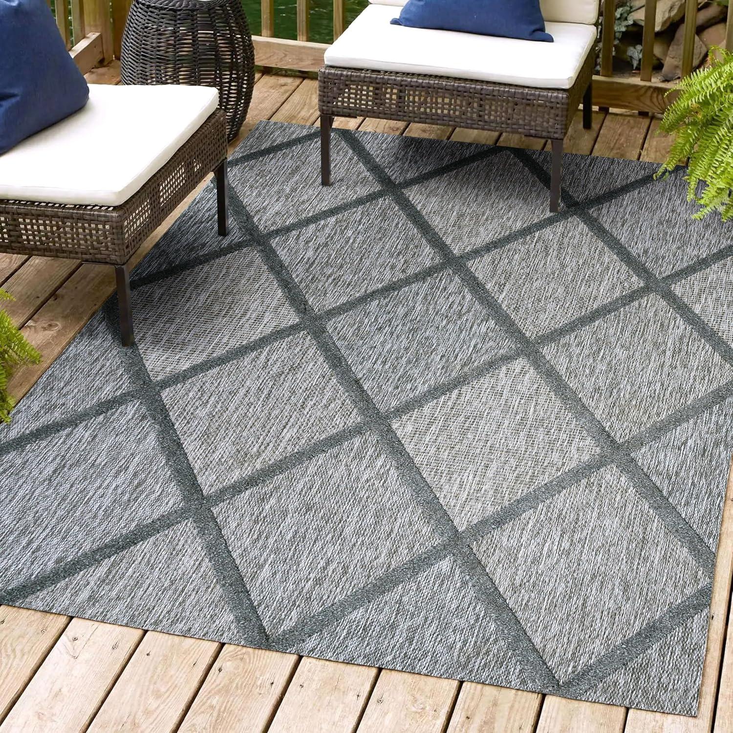 imageJONATHAN Y Diamond Trellis Indoor Outdoor Runner Rug 2X8 Dark Gray Salines for Backyard Patio Porch EasyCleaning High Traffic PetFriendly NonShedding IBZ101A28Dark Gray
