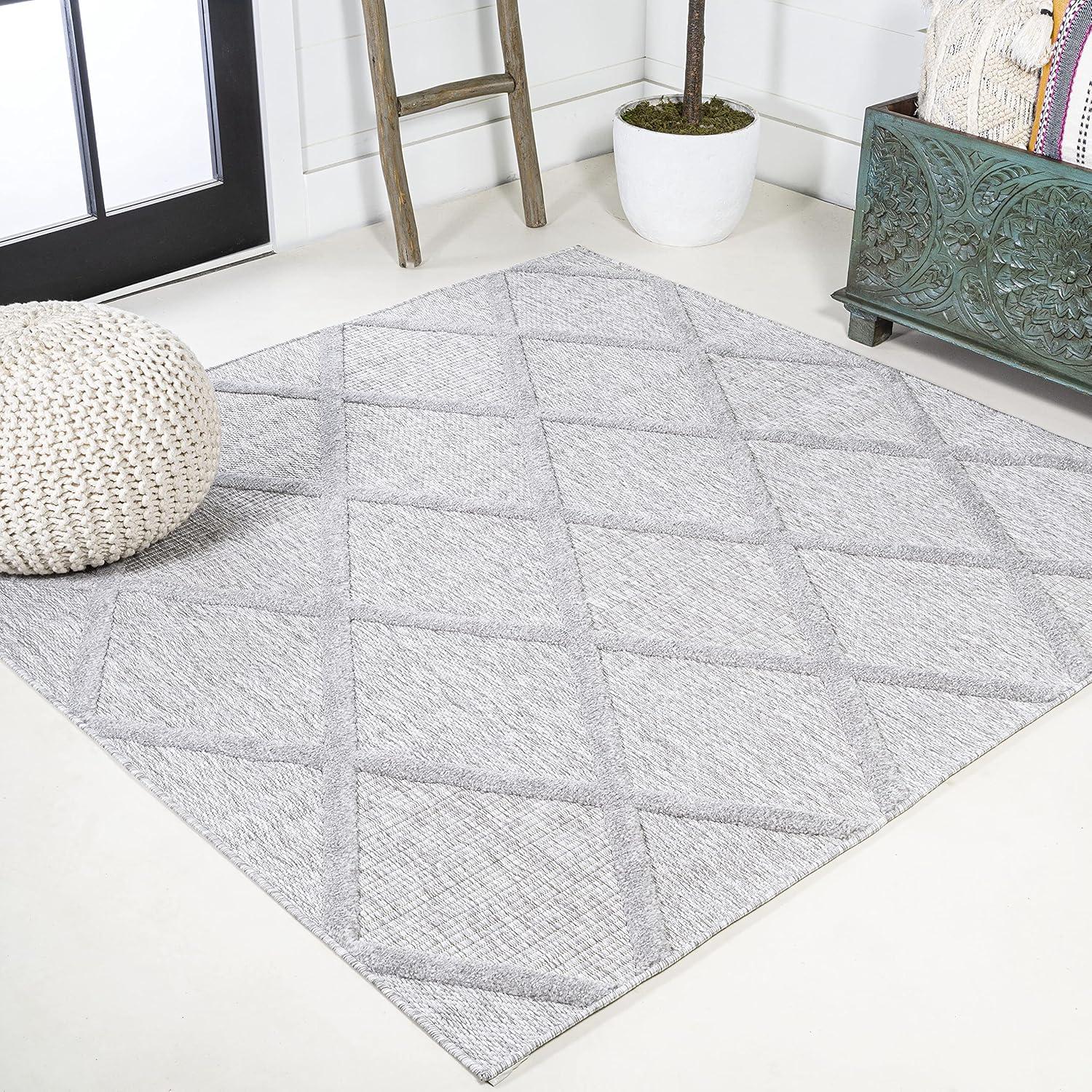 imageJONATHAN Y Diamond Trellis Indoor Outdoor Runner Rug 2X8 Dark Gray Salines for Backyard Patio Porch EasyCleaning High Traffic PetFriendly NonShedding IBZ101A28Light Gray