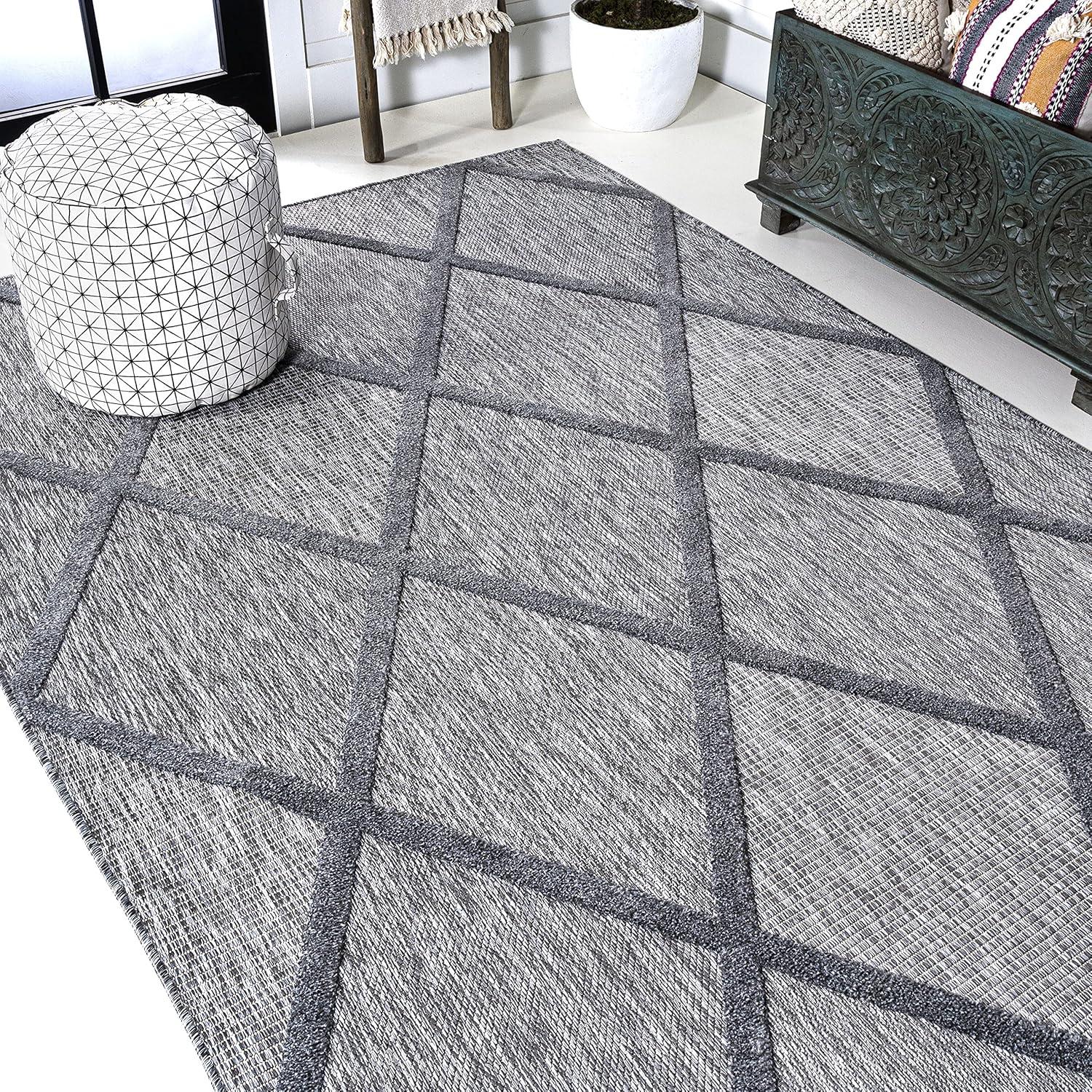 imageJONATHAN Y Diamond Trellis Indoor Outdoor Runner Rug 2X8 Dark Gray Salines for Backyard Patio Porch EasyCleaning High Traffic PetFriendly NonShedding IBZ101A28Dark Gray
