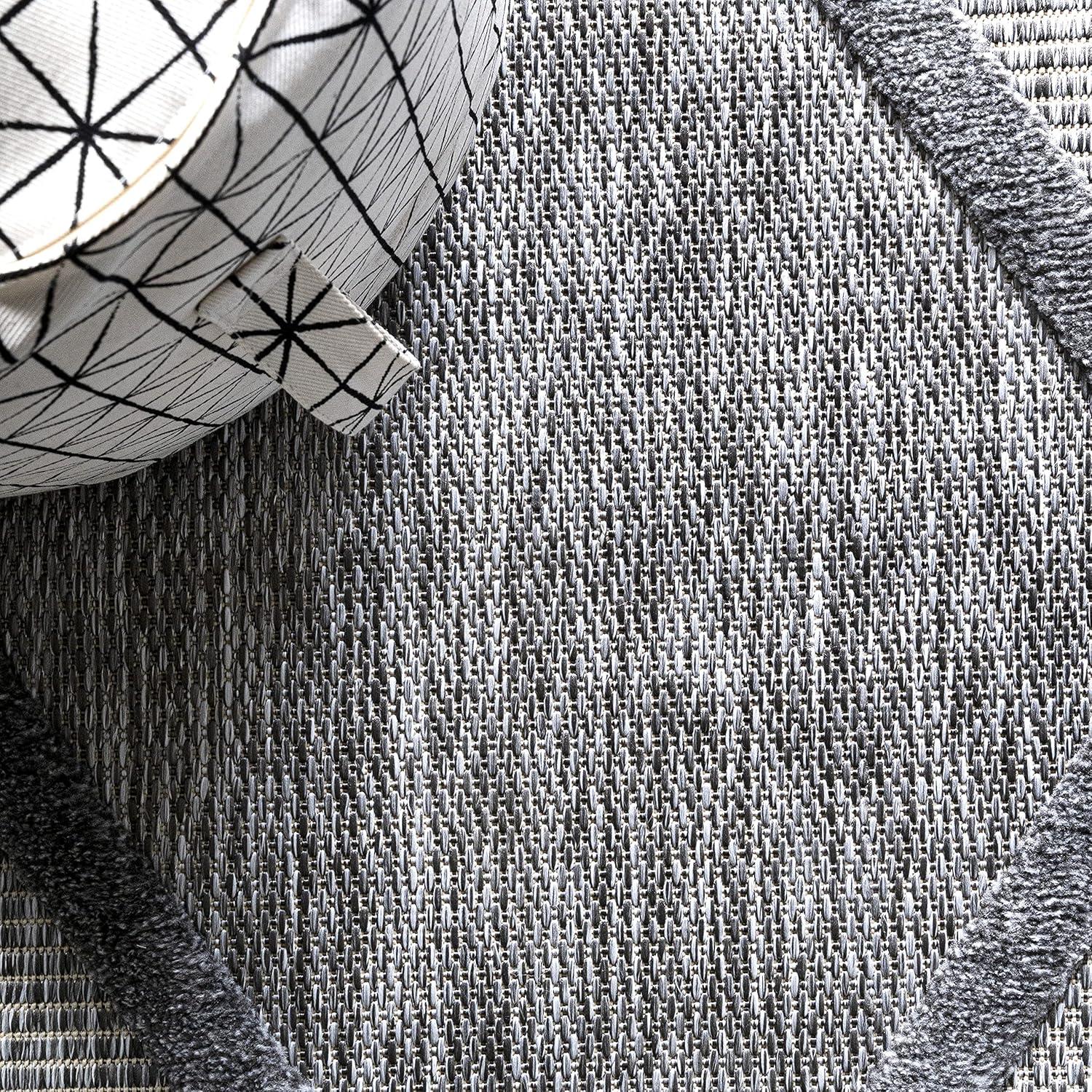 imageJONATHAN Y Diamond Trellis Indoor Outdoor Runner Rug 2X8 Dark Gray Salines for Backyard Patio Porch EasyCleaning High Traffic PetFriendly NonShedding IBZ101A28Dark Gray