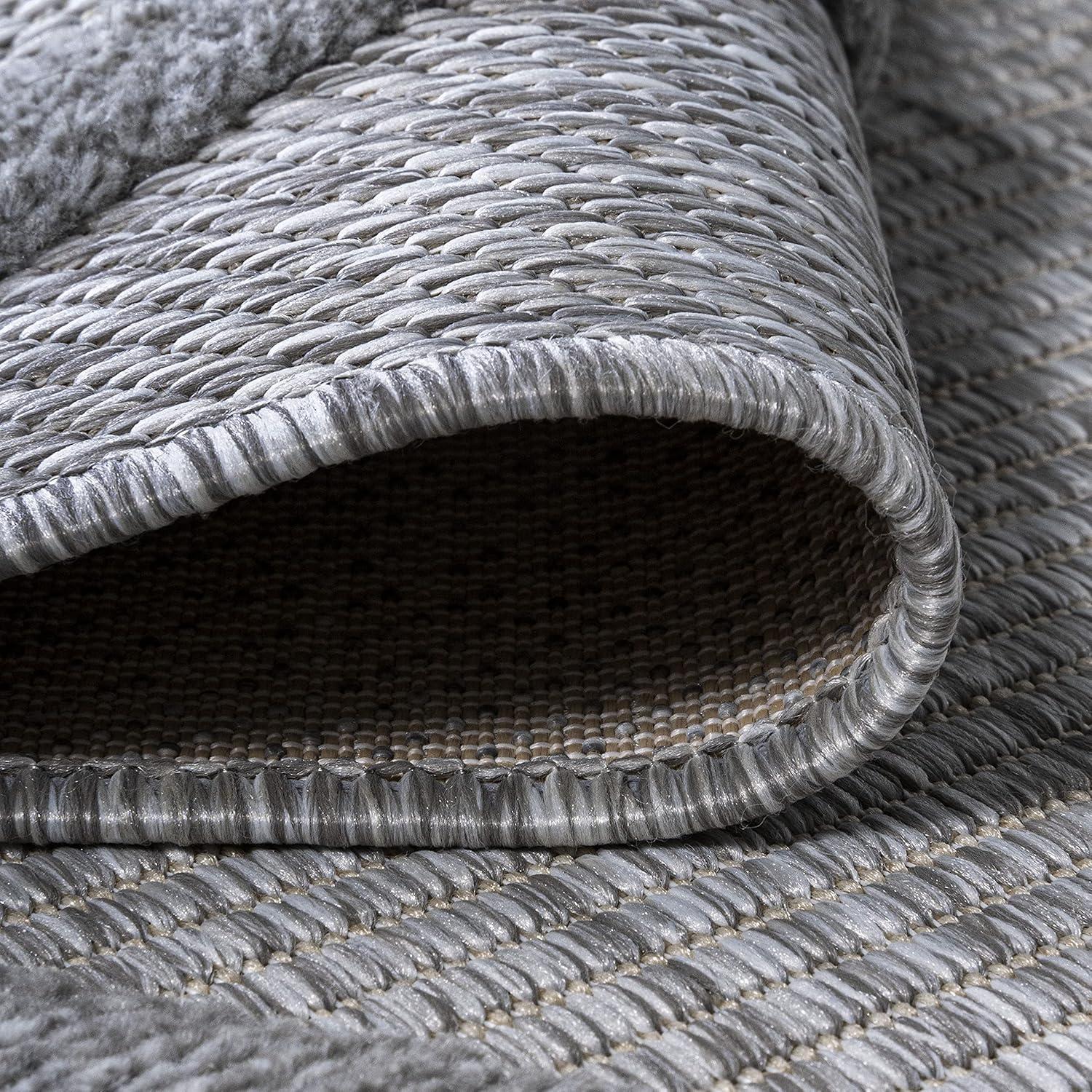 imageJONATHAN Y Diamond Trellis Indoor Outdoor Runner Rug 2X8 Dark Gray Salines for Backyard Patio Porch EasyCleaning High Traffic PetFriendly NonShedding IBZ101A28Light Gray