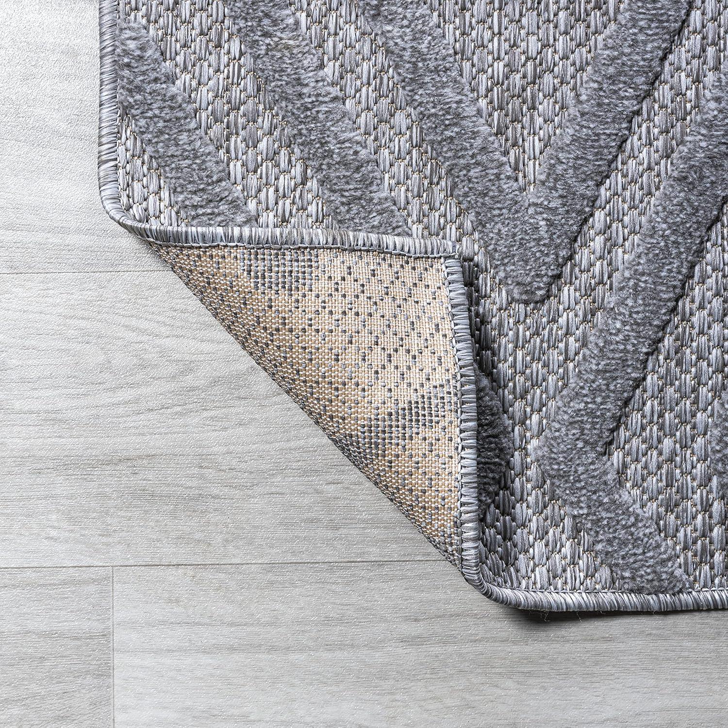 imageJONATHAN Y Moroccan Diamond Indoor Outdoor Round Area Rug 5 Ft Ivory Balansat for Backyard Patio Porch EasyCleaning High Traffic PetFriendly NonShedding IBZ100D5RLight Gray