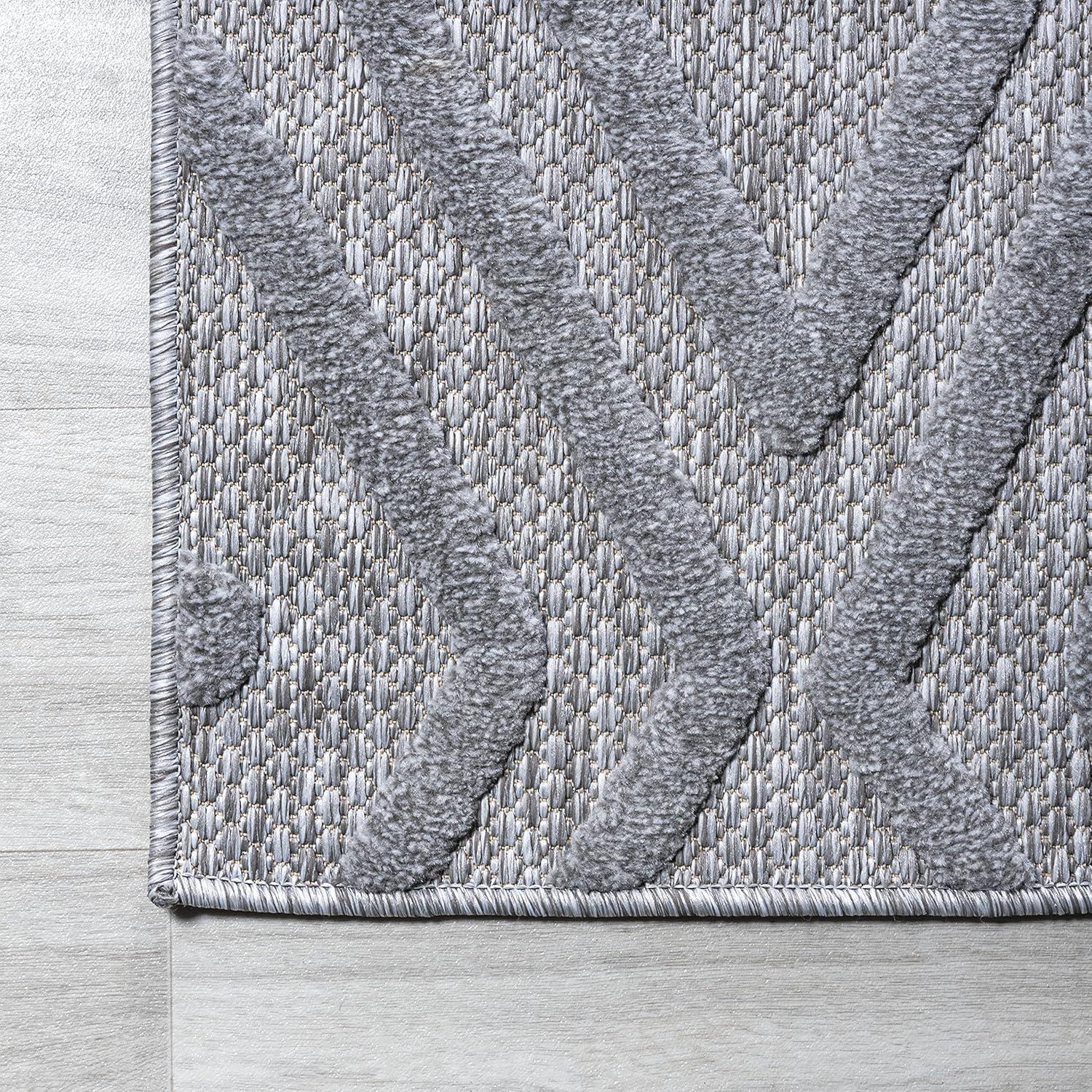 imageJONATHAN Y Moroccan Diamond Indoor Outdoor Round Area Rug 5 Ft Ivory Balansat for Backyard Patio Porch EasyCleaning High Traffic PetFriendly NonShedding IBZ100D5RLight Gray