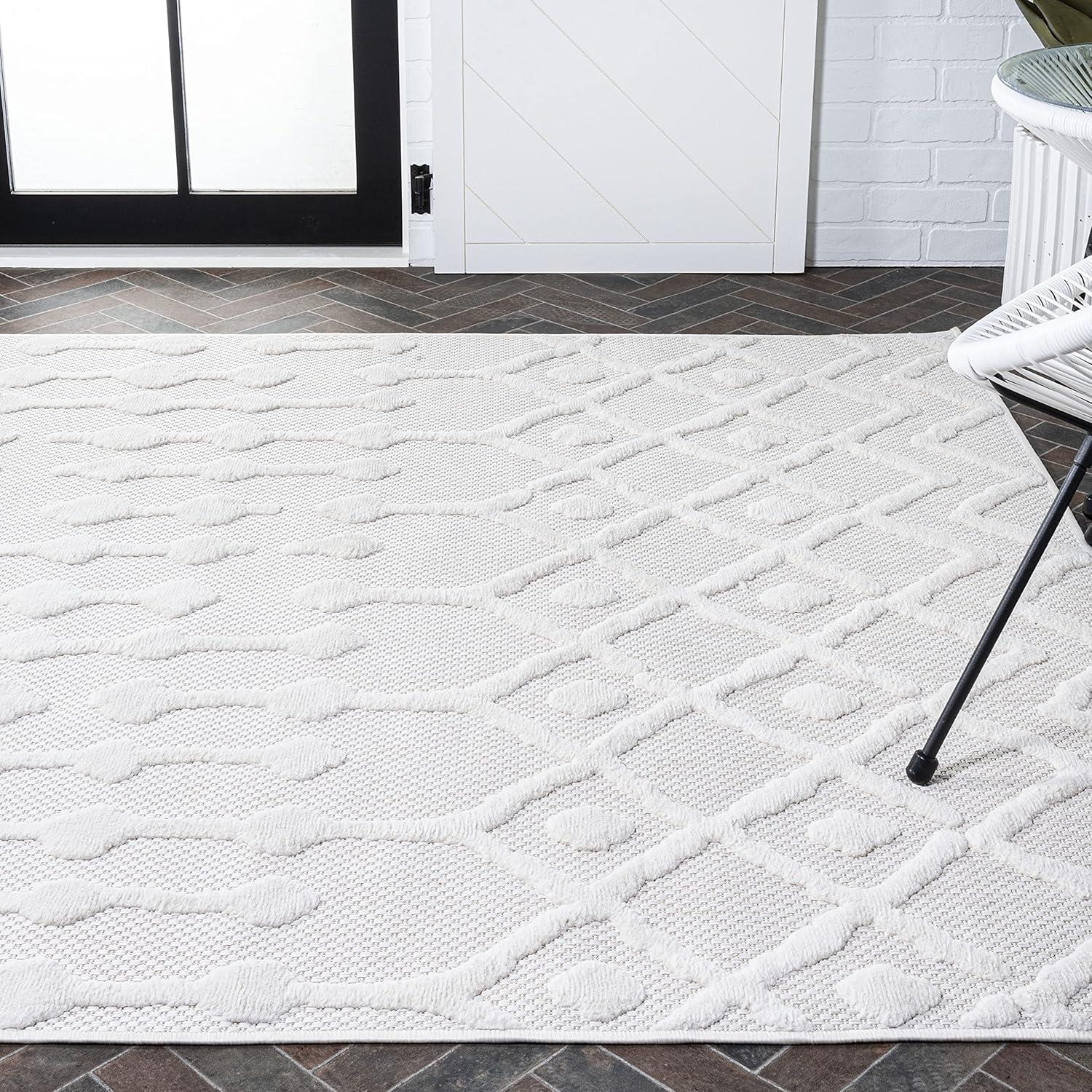 imageJONATHAN Y Moroccan Diamond Indoor Outdoor Round Area Rug 5 Ft Light Gray Peralta for Backyard Patio Porch EasyCleaning High Traffic PetFriendly NonShedding IBZ103C5RIvory