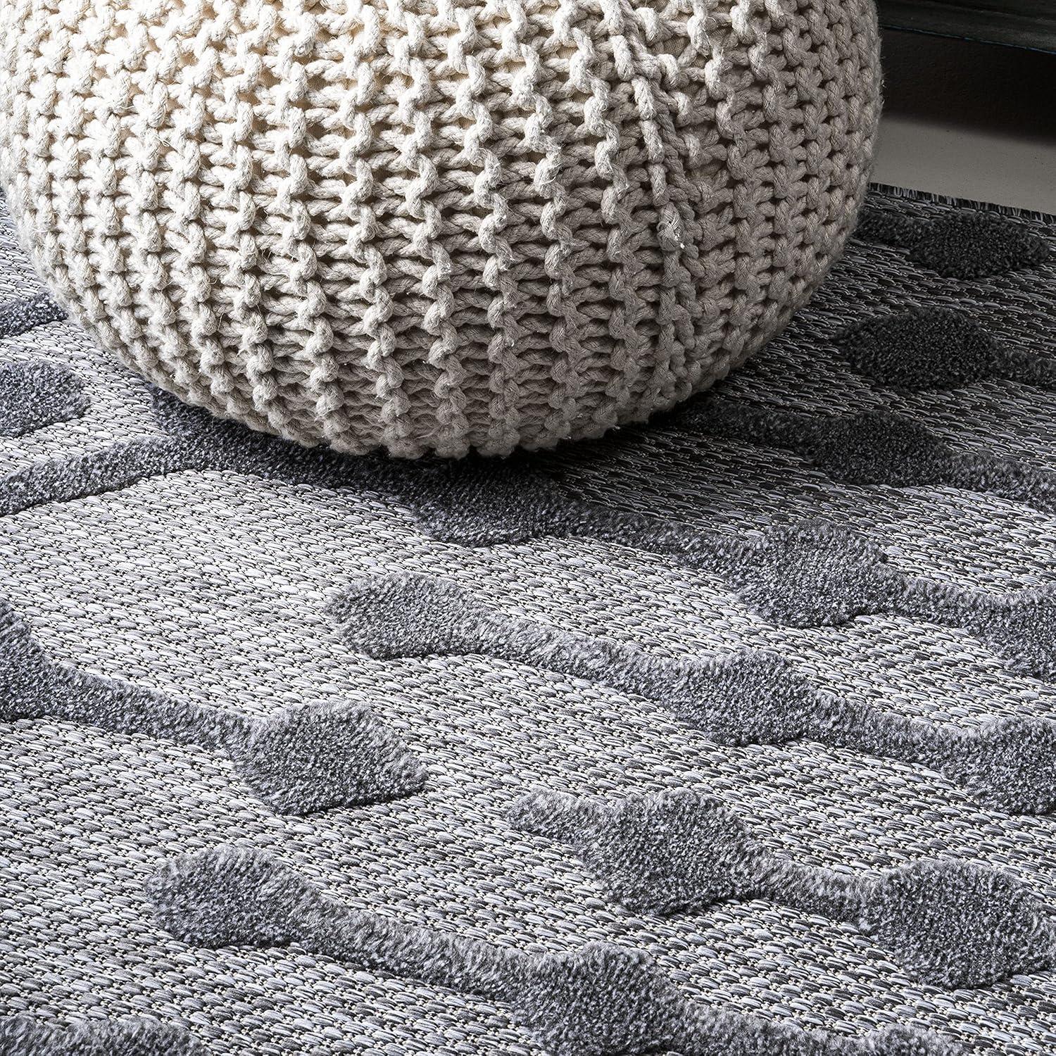 imageJONATHAN Y Moroccan Diamond Indoor Outdoor Round Area Rug 5 Ft Light Gray Peralta for Backyard Patio Porch EasyCleaning High Traffic PetFriendly NonShedding IBZ103C5RDark Gray