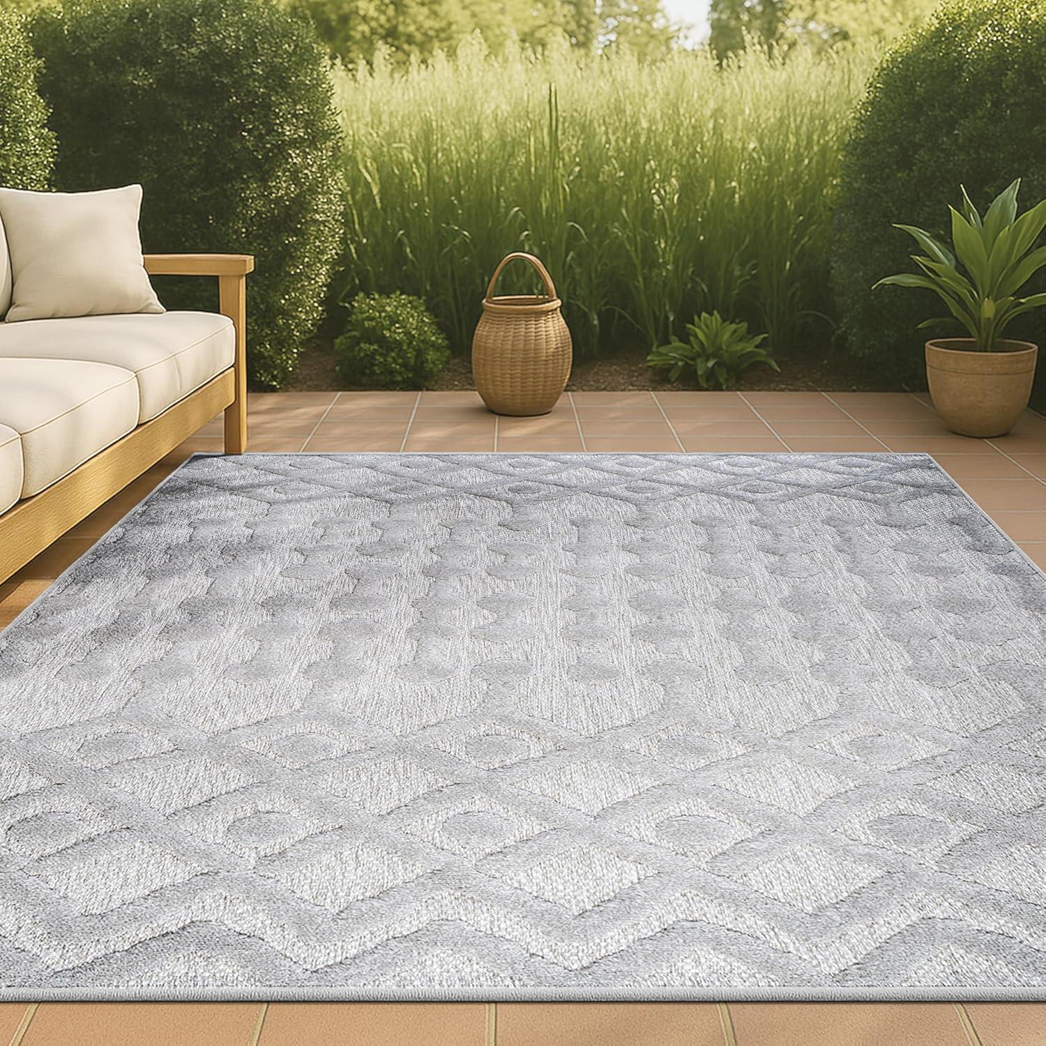 imageJONATHAN Y Moroccan Diamond Indoor Outdoor Round Area Rug 5 Ft Light Gray Peralta for Backyard Patio Porch EasyCleaning High Traffic PetFriendly NonShedding IBZ103C5RLight Gray