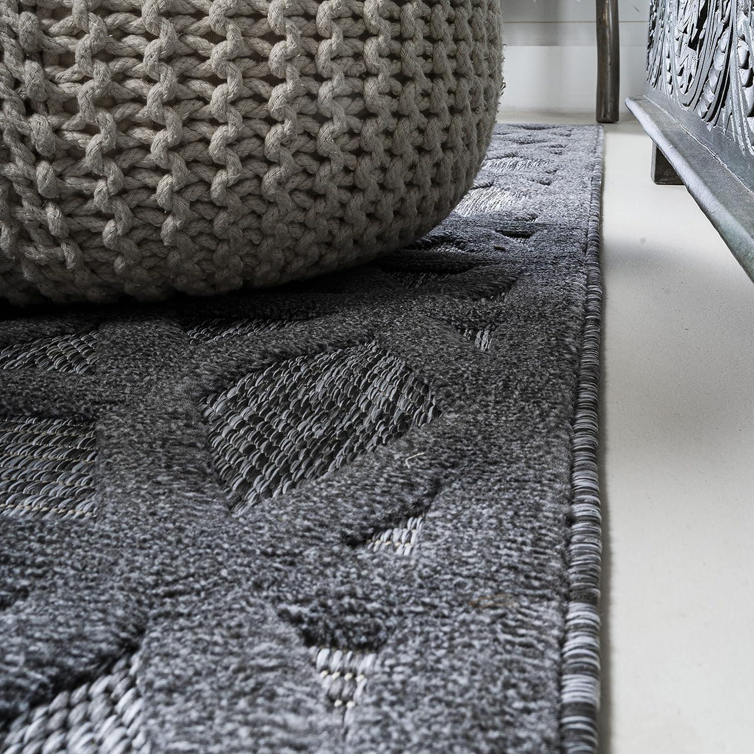 imageJONATHAN Y Neutral Geometric Indoor Outdoor Round Area Rug 5 Ft Dark Gray Talaia for Backyard Patio Porch EasyCleaning High Traffic PetFriendly NonShedding IBZ102A5RDark Gray