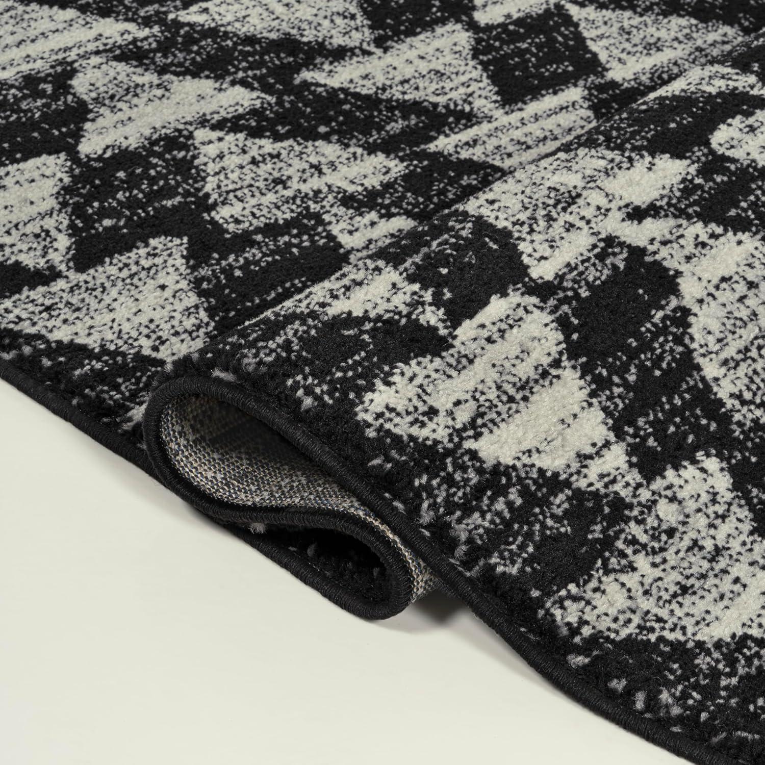 imageJONATHAN Y Aisha Moroccan Triangle Geometric BlackCream Indoor Area Rug 8x10 Contemporary Modern EasyCleaning for Living Room Bedroom Kitchen Pet Friendly NonShedding MOH206C8BlackCream