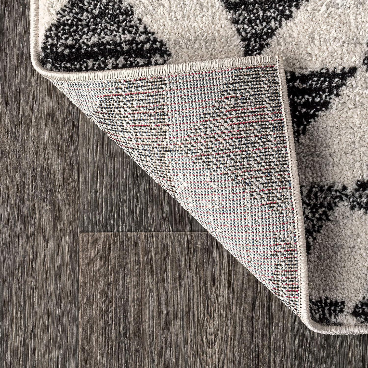 imageJONATHAN Y Aisha Moroccan Triangle Geometric BlackCream Indoor Area Rug 8x10 Contemporary Modern EasyCleaning for Living Room Bedroom Kitchen Pet Friendly NonShedding MOH206C8CreamBlack