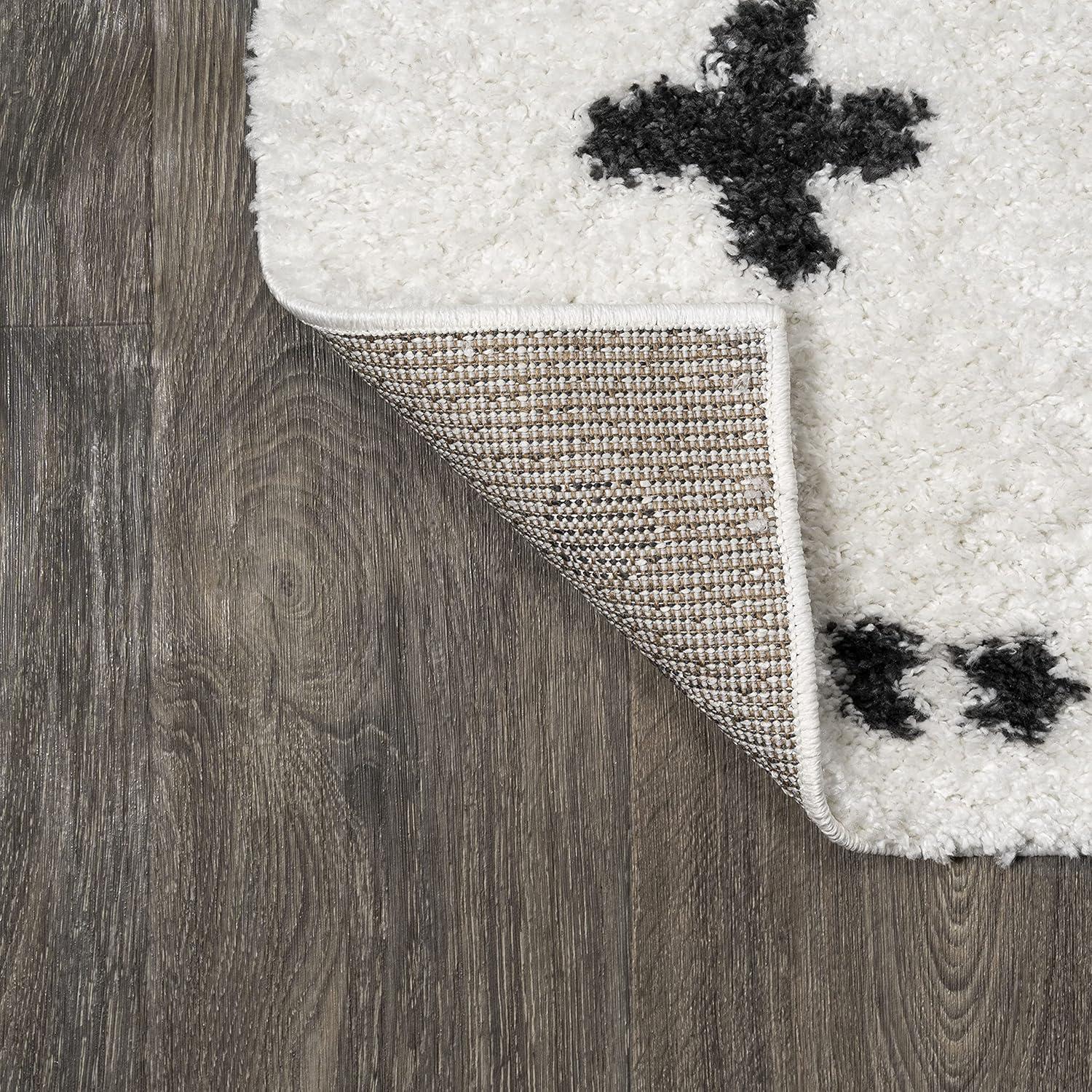 imageJONATHAN Y Cristo Berber Geometric Shag WhiteGray Runner Rug 2x8 Bohemian Contemporary EasyCleaning for Living Room Bedroom Kitchen Pet Friendly NonShedding MOH403A28WhiteGray