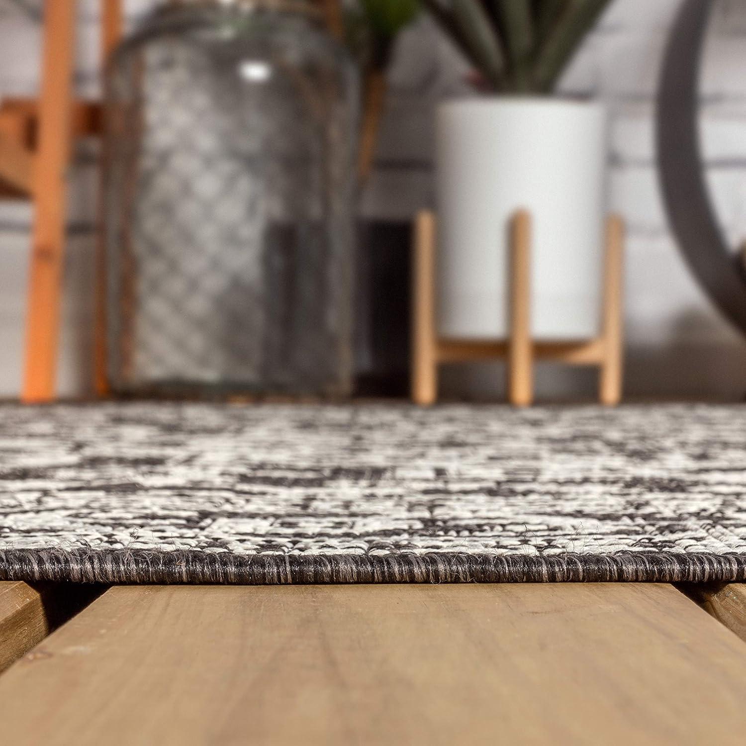 image:imageJONATHAN Y Medallion Weave Indoor Outdoor Round Area Rug 5 Ft YellowCream Sinjuri Textured for Backyard Patio Porch EasyCleaning High Traffic PetFriendly NonShedding SMB101I5RGrayBlack