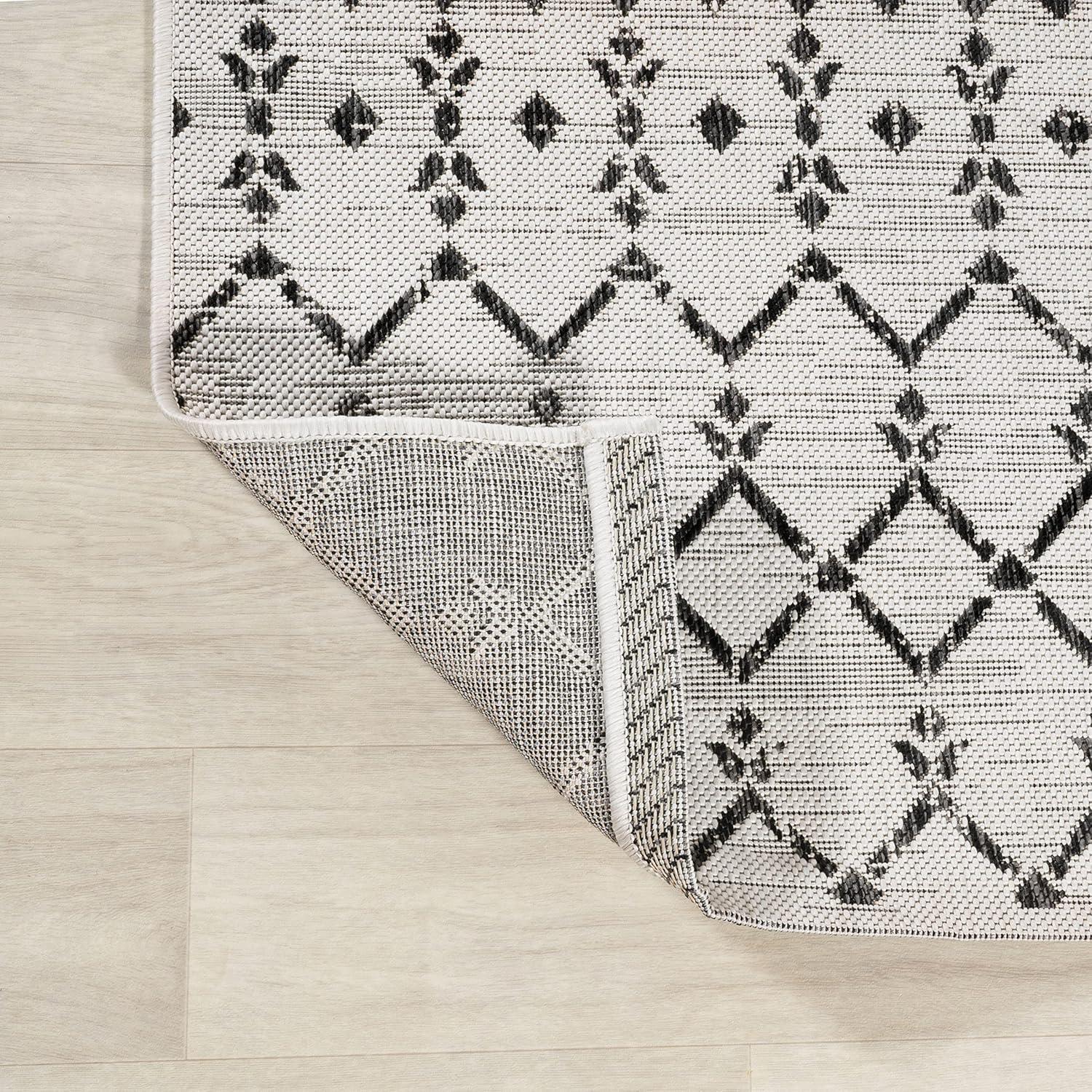 image:imageJONATHAN Y Moroccan Geometric Indoor Outdoor Square Area Rug 5X5 NavyBeige Ourika Textured Weave for Backyard Patio Porch EasyCleaning High Traffic PetFriendly NonShedding SMB108K5SQCreamBlack