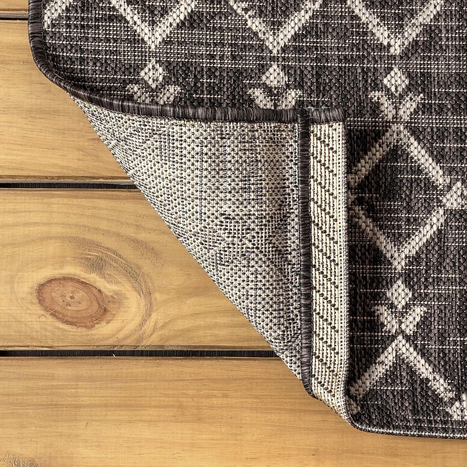 image:imageJONATHAN Y Moroccan Geometric Indoor Outdoor Square Area Rug 5X5 NavyBeige Ourika Textured Weave for Backyard Patio Porch EasyCleaning High Traffic PetFriendly NonShedding SMB108K5SQBlackGray