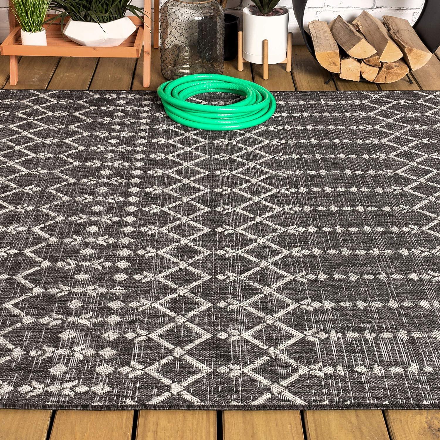image:imageJONATHAN Y Moroccan Geometric Indoor Outdoor Square Area Rug 5X5 NavyBeige Ourika Textured Weave for Backyard Patio Porch EasyCleaning High Traffic PetFriendly NonShedding SMB108K5SQBlackGray