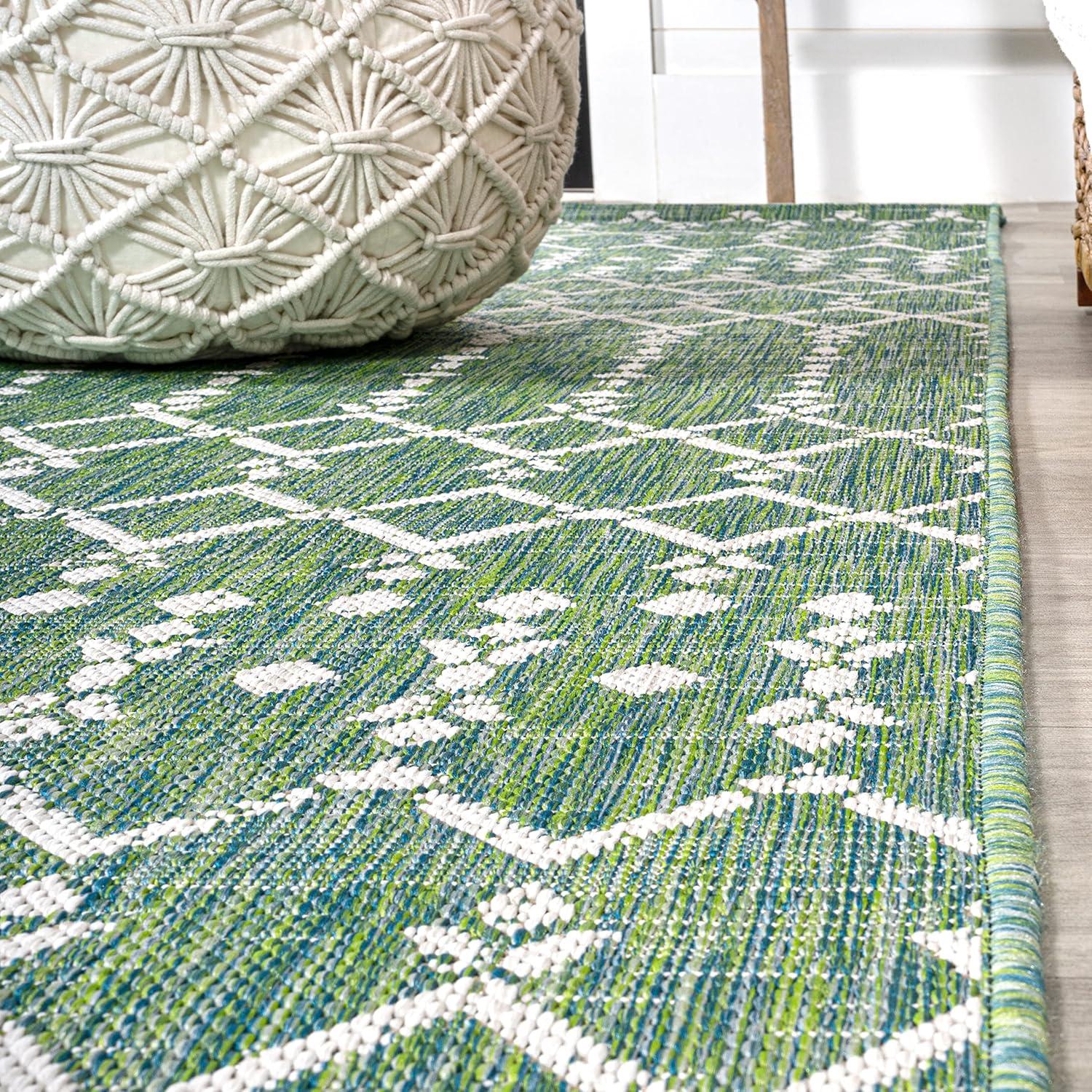 image:imageJONATHAN Y Moroccan Geometric Indoor Outdoor Square Area Rug 5X5 NavyBeige Ourika Textured Weave for Backyard Patio Porch EasyCleaning High Traffic PetFriendly NonShedding SMB108K5SQGreenCream