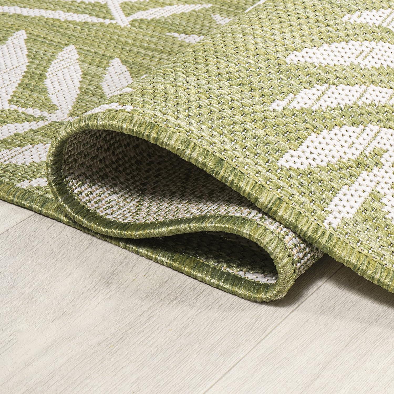 image:imageJONATHAN Y Palm Frond Indoor Outdoor Round Area Rug 5 Ft CreamGreen Nevis for Backyard Patio Porch EasyCleaning High Traffic PetFriendly NonShedding SMB119G5RGreenCream