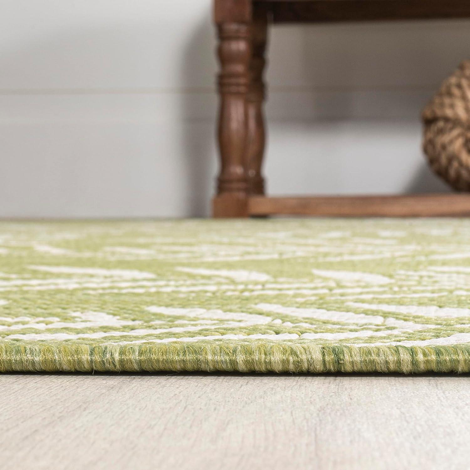 image:imageJONATHAN Y Palm Frond Indoor Outdoor Round Area Rug 5 Ft CreamGreen Nevis for Backyard Patio Porch EasyCleaning High Traffic PetFriendly NonShedding SMB119G5RGreenCream