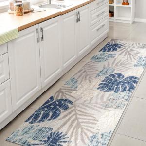 JONATHAN Y Tropical Leaf Indoor Outdoor Area Rug 8X10 Light Gray/Navy, Monstera High-Low for Backyard, Patio, Porch, Easy-Cleaning, High Traffic, Pet-Friendly, Non-Shedding (AMC113A-8)(2’3″ x 8′ (Runner))