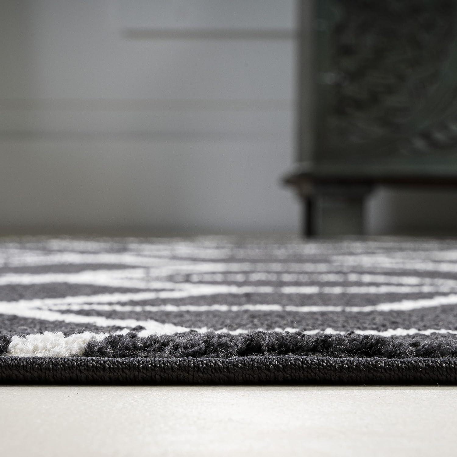 image:imageJONATHAN Y Tumbling Blocks Light BlueWhite Indoor Area Rug 3x5 ModernContemporaryGeometricCasual EasyCleaning for Living RoomBedroomKitchenPet FriendlyNonShedding SEU101C3BlackWhite