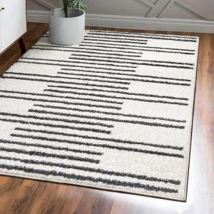 JONATHAN Y Petra Stripe Geometric Shag White/Gray Indoor Area Rug, 3×5, Bohemian, Contemporary, Easy-Cleaning for Living Room, Bedroom, Kitchen, Pet Friendly, Non-Shedding (MOH406A-3)(5’1″ x 8′ (Rectangular))
