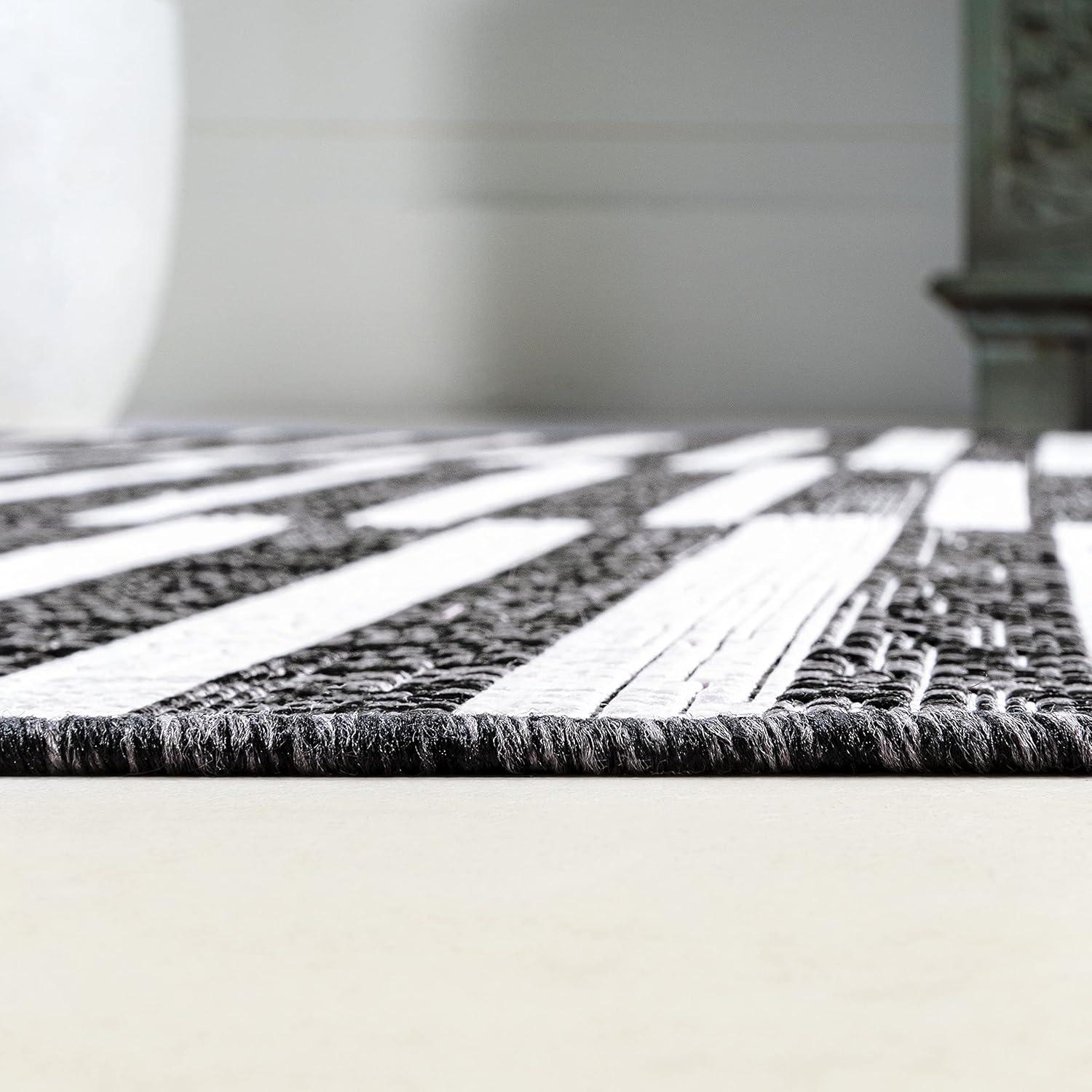 image:imageJONATHAN Y Offset Stripe Indoor Outdoor Area Rug 3X5 BlackIvory Sukie Modern for Backyard Patio Porch EasyCleaning High Traffic PetFriendly NonShedding SMB133F3BlackIvory