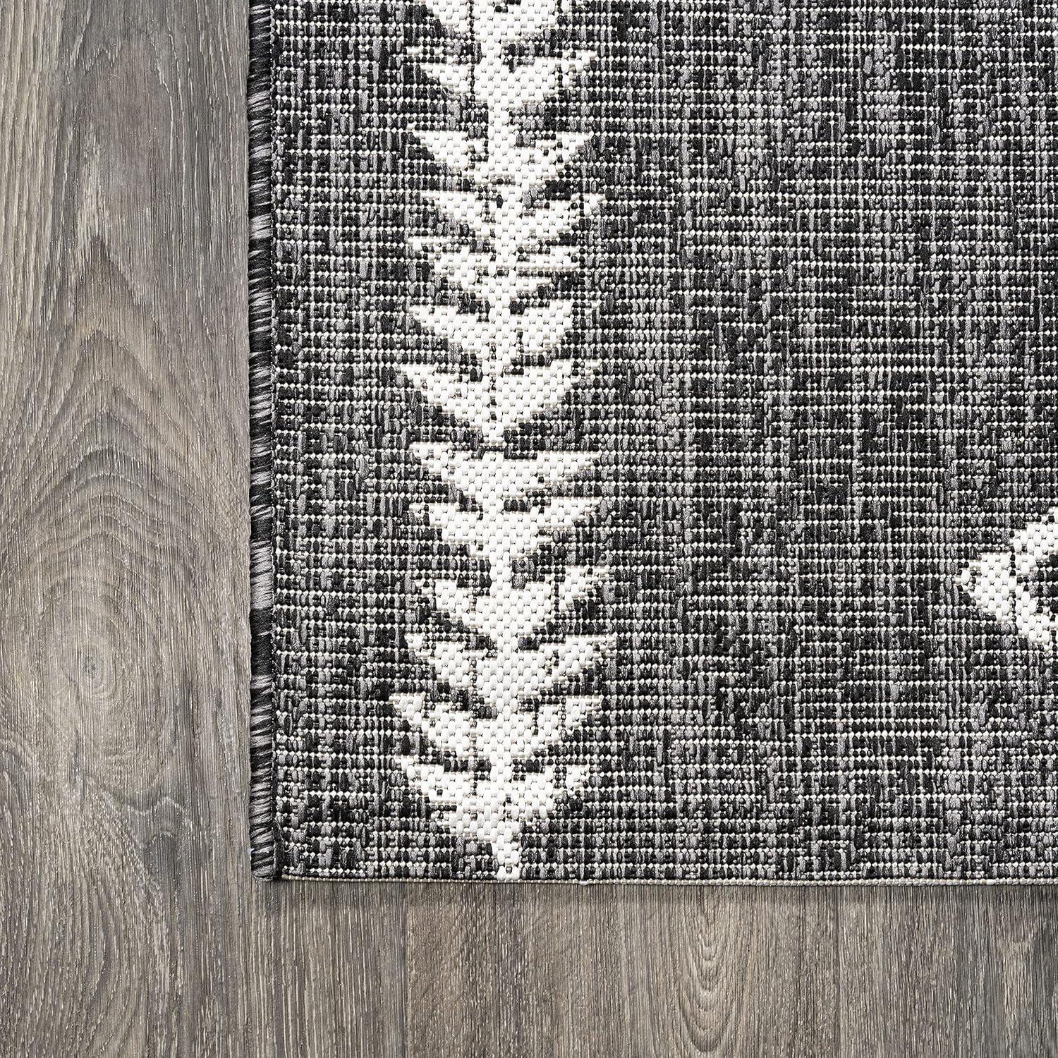 image:imageJONATHAN Y Tribal Diamond Trellis Indoor Outdoor Area Rug 3X5 BlackIvory Derya for Backyard Patio Porch EasyCleaning High Traffic PetFriendly NonShedding SMB129E3BlackIvory
