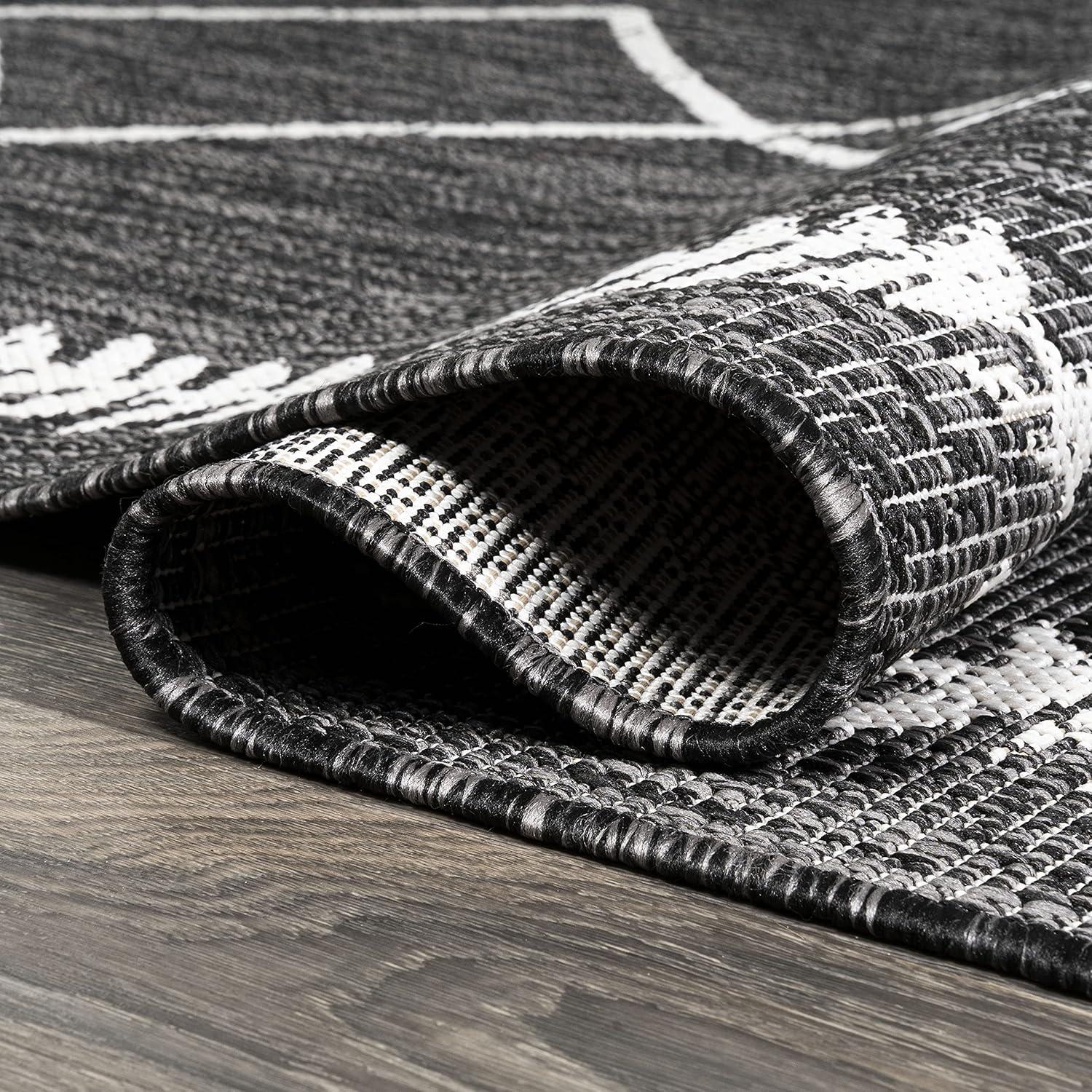 image:imageJONATHAN Y Tribal Diamond Trellis Indoor Outdoor Area Rug 3X5 BlackIvory Derya for Backyard Patio Porch EasyCleaning High Traffic PetFriendly NonShedding SMB129E3BlackIvory