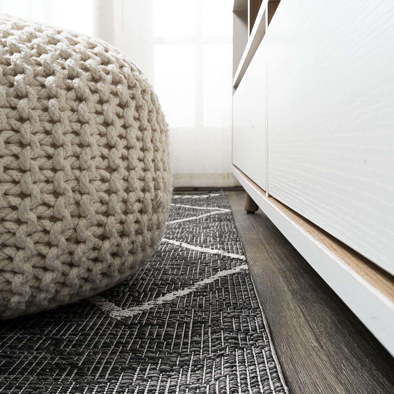 image:imageJONATHAN Y Tribal Diamond Trellis Indoor Outdoor Area Rug 3X5 BlackIvory Derya for Backyard Patio Porch EasyCleaning High Traffic PetFriendly NonShedding SMB129E3BlackIvory
