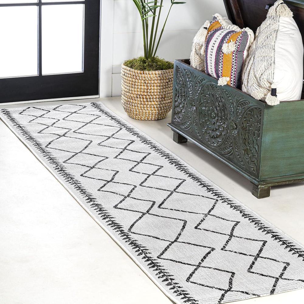 image:imageJONATHAN Y Tribal Diamond Trellis Indoor Outdoor Area Rug 3X5 BlackIvory Derya for Backyard Patio Porch EasyCleaning High Traffic PetFriendly NonShedding SMB129E3IvoryBlack