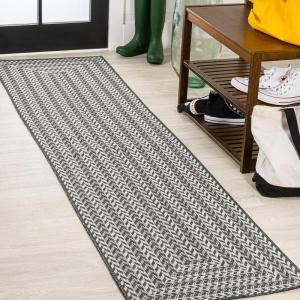 JONATHAN Y Concentric Squares Indoor Outdoor Area Rug 3X5 Black/Light Gray, Chevron Modern for Backyard, Patio, Porch, Easy-Cleaning, High Traffic, Pet-Friendly, Non-Shedding (SMB206B-3)(Black/Light Gray)