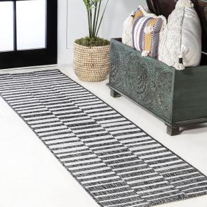 JONATHAN Y Offset Stripe Indoor Outdoor Area Rug 3X5 Black/Ivory, Sukie Modern for Backyard, Patio, Porch, Easy-Cleaning, High Traffic, Pet-Friendly, Non-Shedding (SMB133F-3)(Black/Ivory)