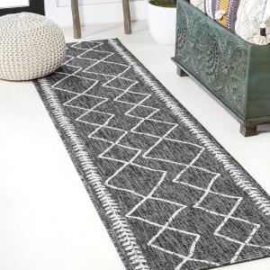 JONATHAN Y Tribal Diamond Trellis Indoor Outdoor Area Rug 3X5 Black/Ivory, Derya for Backyard, Patio, Porch, Easy-Cleaning, High Traffic, Pet-Friendly, Non-Shedding (SMB129E-3)(Black/Ivory)