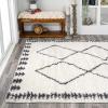 JONATHAN Y Calvia Moroccan Diamond Shag White/Gray Runner Rug, 2×8, Bohemian, Contemporary, Easy-Cleaning for Living Room, Bedroom, Kitchen, Pet Friendly, Non-Shedding (MOH404A-28)(4′ x 6′ (Rectangular))