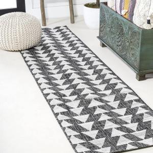 JONATHAN Y Tribal Geometric Indoor Outdoor Area Rug 5X8 Brown/Beige, Andratx Modern for Backyard, Patio, Porch, Easy-Cleaning, High Traffic, Pet-Friendly, Non-Shedding (SMB126A-5)(Black/Ivory)