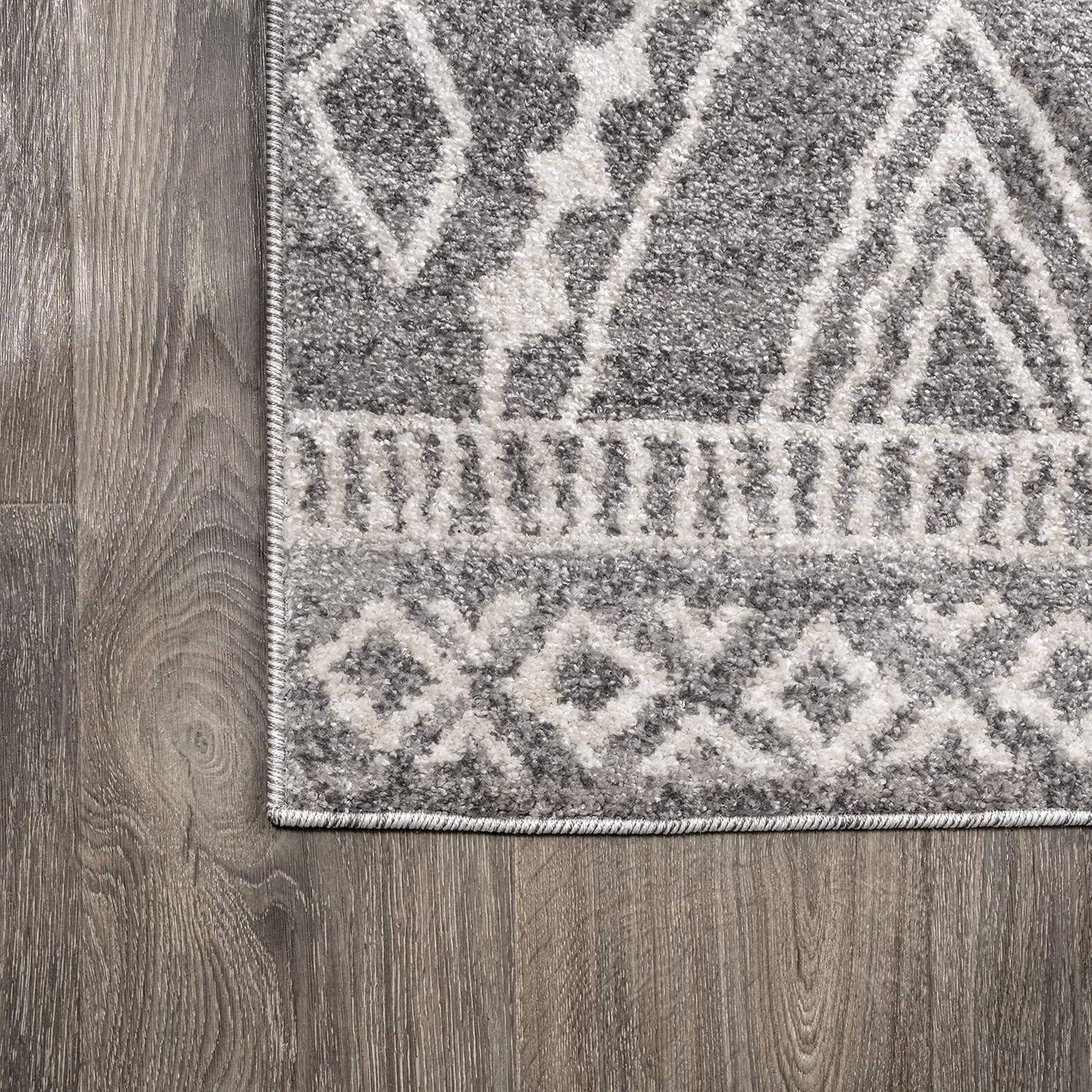 image:imageJONATHAN Y Rih Moroccan Style Diamond IvoryGray Indoor Area Rug 8x10 Bohemian Casual EasyCleaning for Living Room Bedroom Kitchen Pet Friendly NonShedding MOH306A8GrayIvory