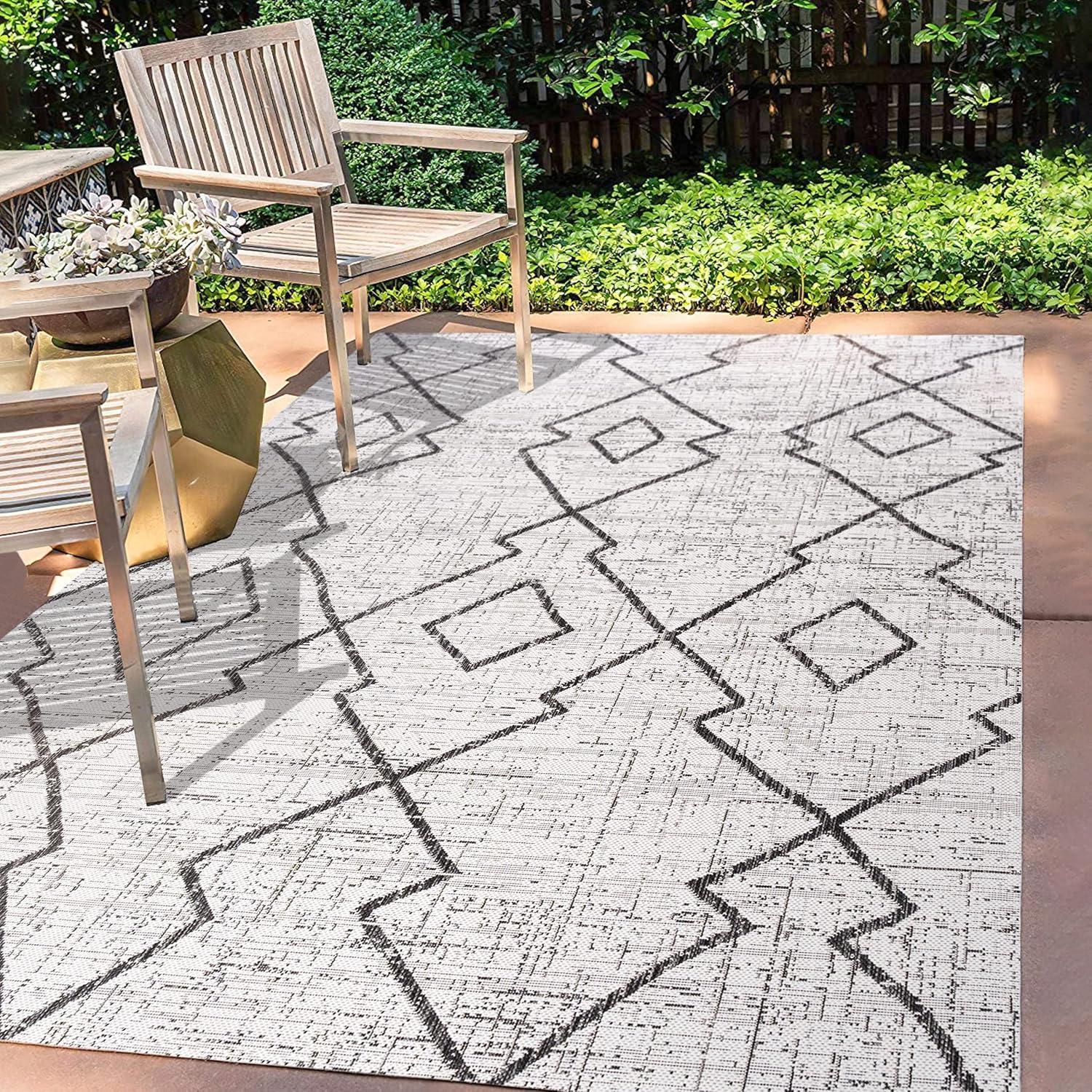 image:imageJONATHAN Y Tribal Diamond Trellis Indoor Outdoor Runner Rug 2X8 BeigeBrown Carwa for Backyard Patio Porch EasyCleaning High Traffic PetFriendly NonShedding SMB128A28IvoryBlack