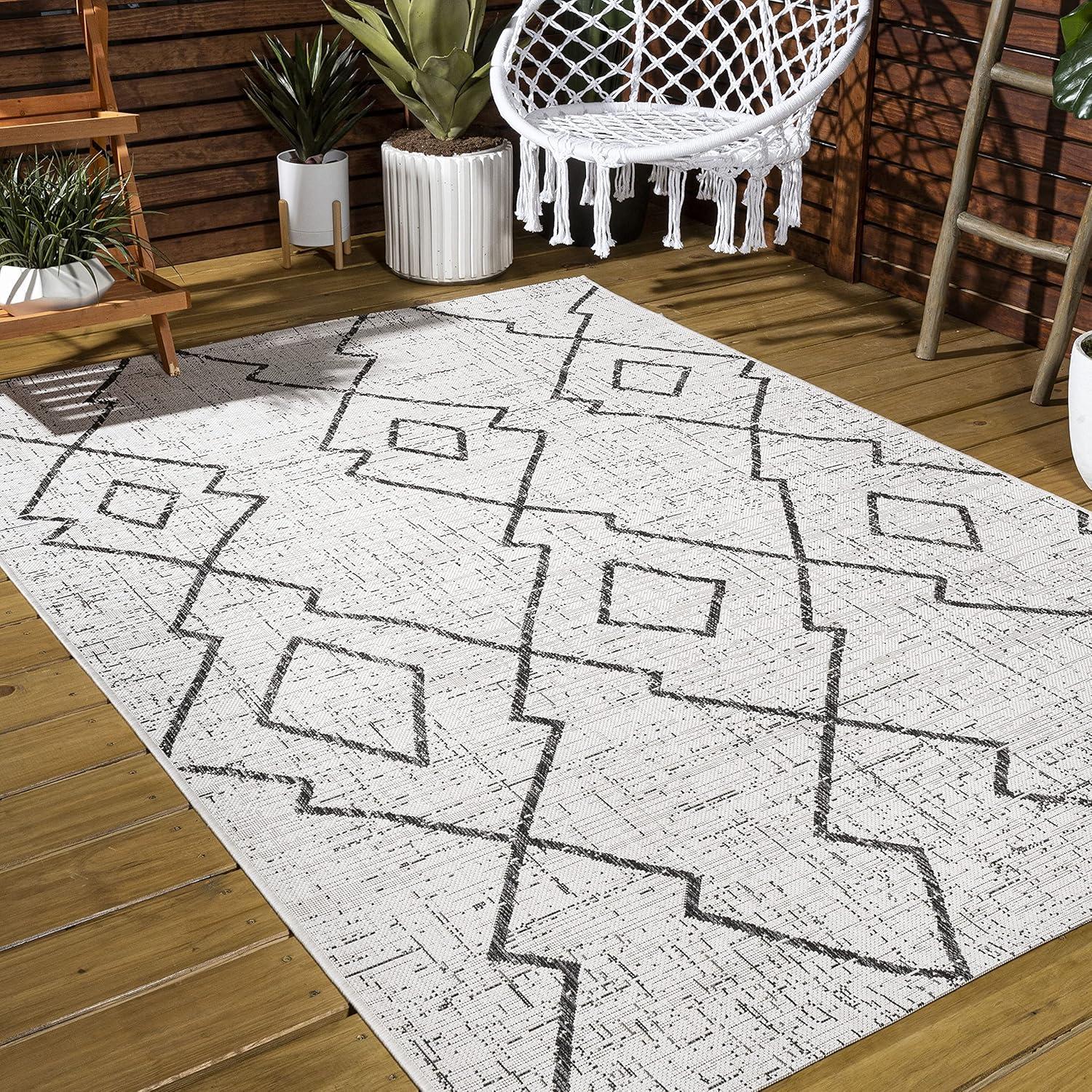 image:imageJONATHAN Y Tribal Diamond Trellis Indoor Outdoor Runner Rug 2X8 BeigeBrown Carwa for Backyard Patio Porch EasyCleaning High Traffic PetFriendly NonShedding SMB128A28IvoryBlack