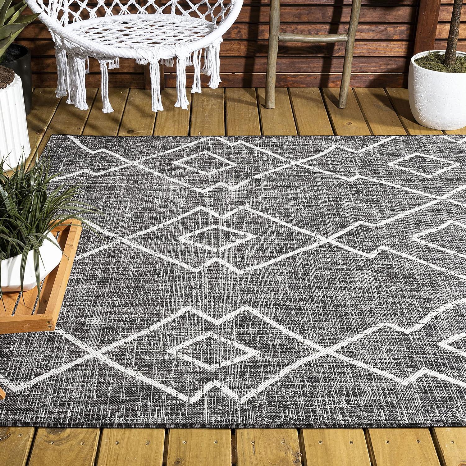 image:imageJONATHAN Y Tribal Diamond Trellis Indoor Outdoor Runner Rug 2X8 BeigeBrown Carwa for Backyard Patio Porch EasyCleaning High Traffic PetFriendly NonShedding SMB128A28BlackIvory