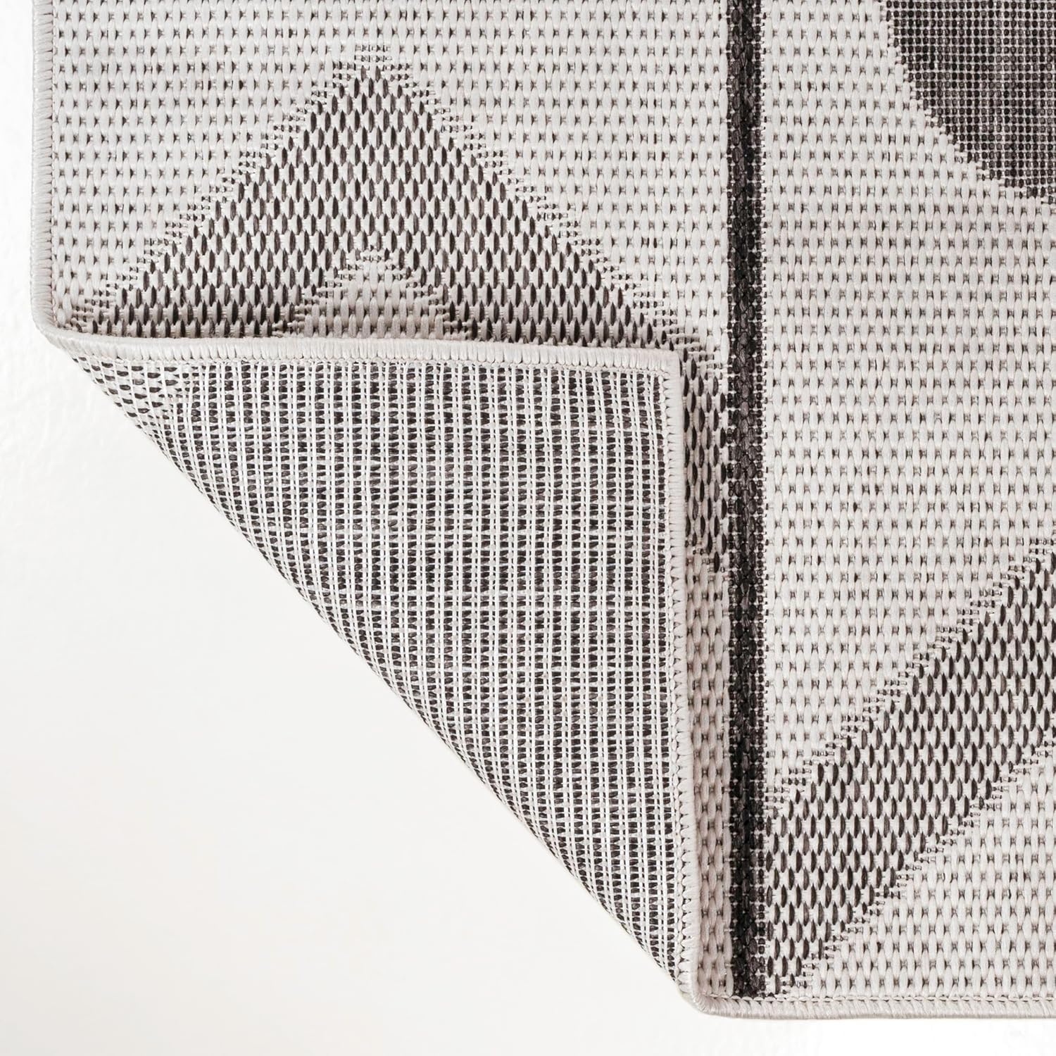 image:imageJONATHAN Y Geometric Indoor Outdoor Area Rug 3X5 NavyCream Soren Modern for Backyard Patio Porch EasyCleaning High Traffic PetFriendly NonShedding TSN304C3CreamBlack