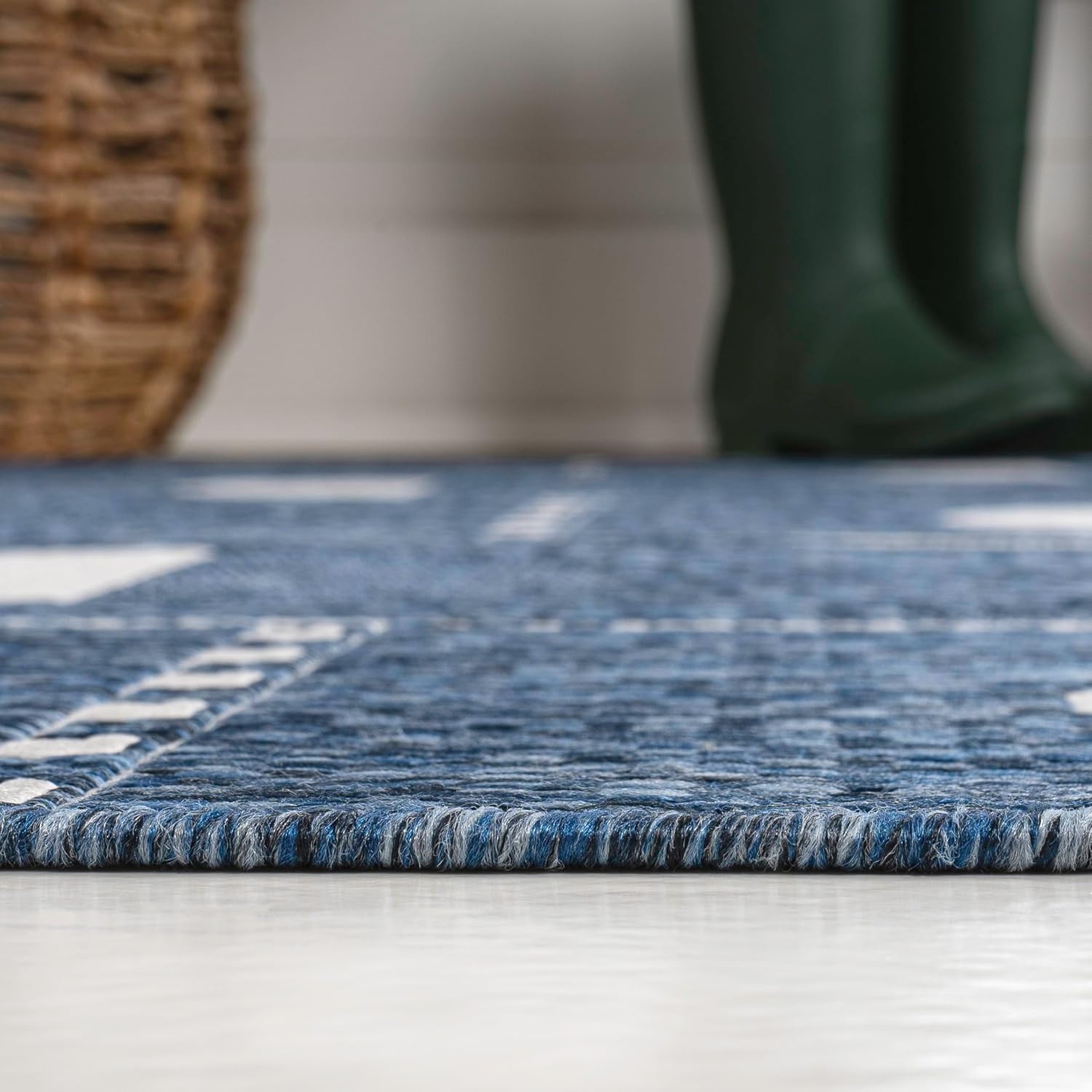image:imageJONATHAN Y Geometric Indoor Outdoor Area Rug 3X5 NavyCream Soren Modern for Backyard Patio Porch EasyCleaning High Traffic PetFriendly NonShedding TSN304C3NavyCream
