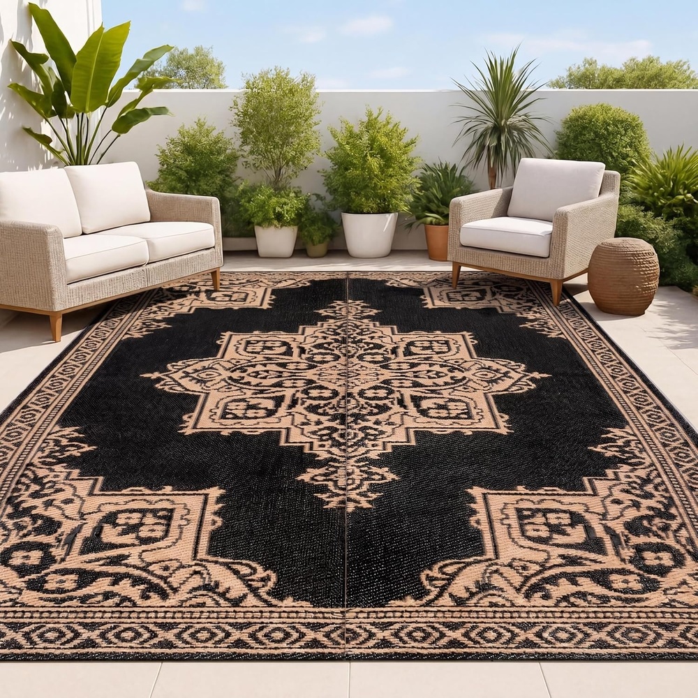 image:imageJONATHAN Y Meadow Grace Polypropylene Dory Medallion Border Waterproof Reversible Plastic Straw Outdoor Area Rug for Patio and Entryway 3 x 5 Gray and White MDW102B3BlackCream
