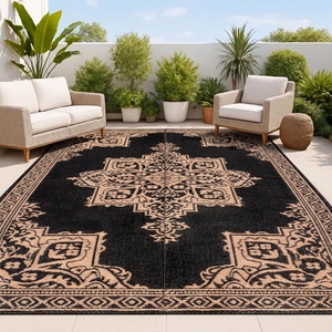 JONATHAN Y Meadow Grace Polypropylene Dory Medallion Border Waterproof Reversible Plastic Straw Outdoor Area Rug for Patio and Entryway, 3′ x 5′, Gray and White MDW102B-3(Black/Cream)
